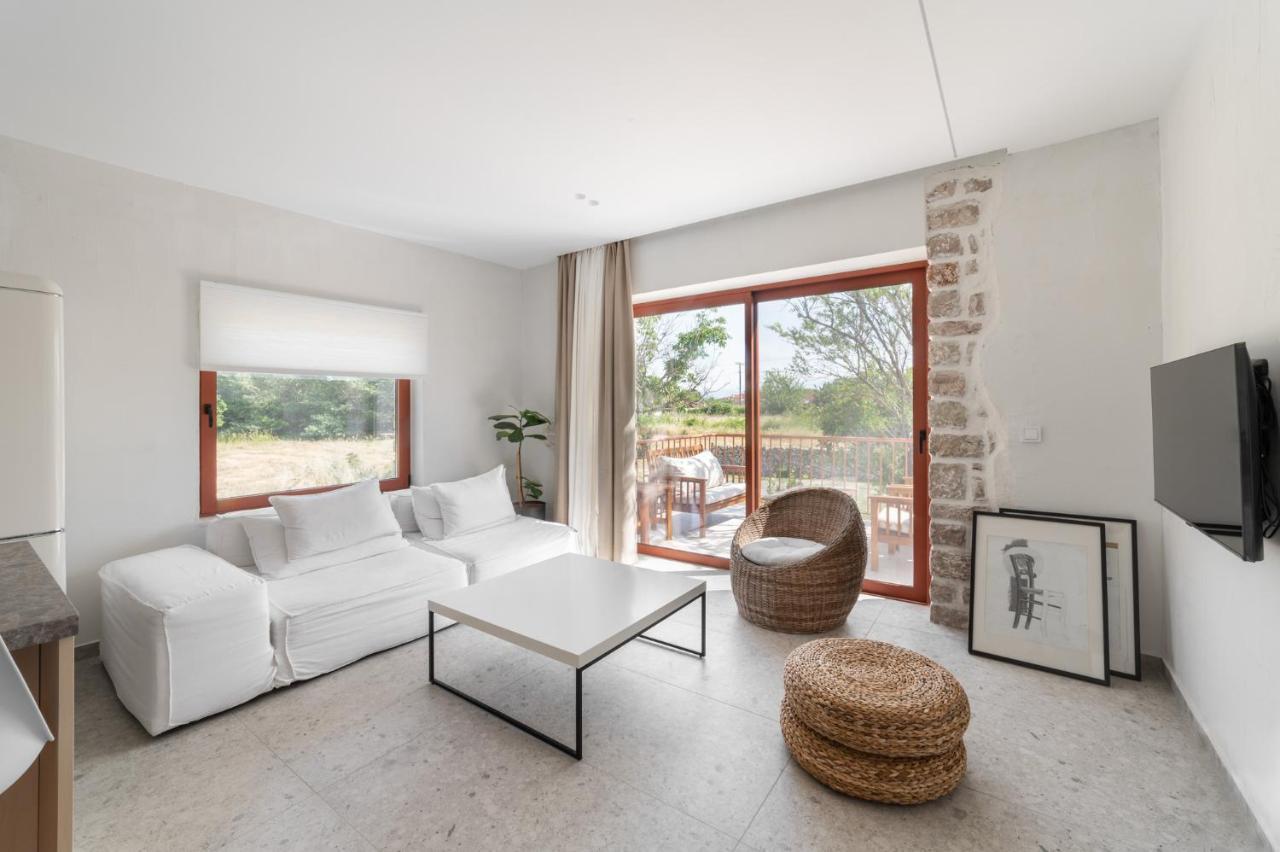 Kampus Luxury Villas Tríkala Exteriör bild
