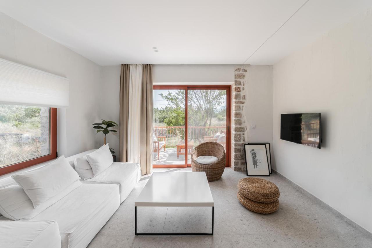 Kampus Luxury Villas Tríkala Exteriör bild
