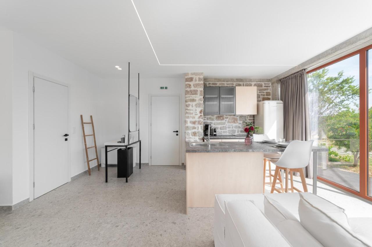 Kampus Luxury Villas Tríkala Exteriör bild